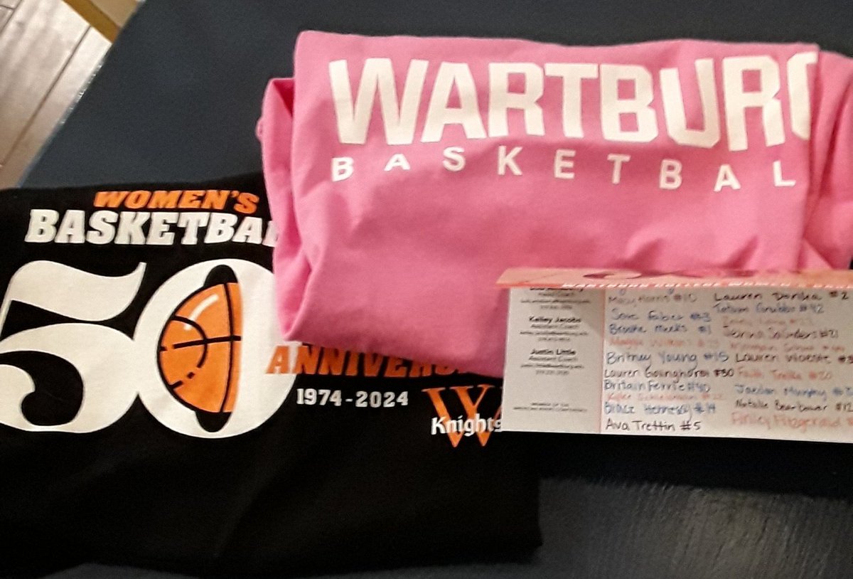 My daughter picked Wartburg to win the #d3hoops WBB title because she thought they had the coolest name. They didn't quite make it, but they might be the coolest people! Thanks to <a href="/jlitt33/">Justin Little</a> and <a href="/WartburgWBBALL/">Wartburg Women’s Basketball</a>  for two shirts and a card signed by the whole team! We appreciate it!