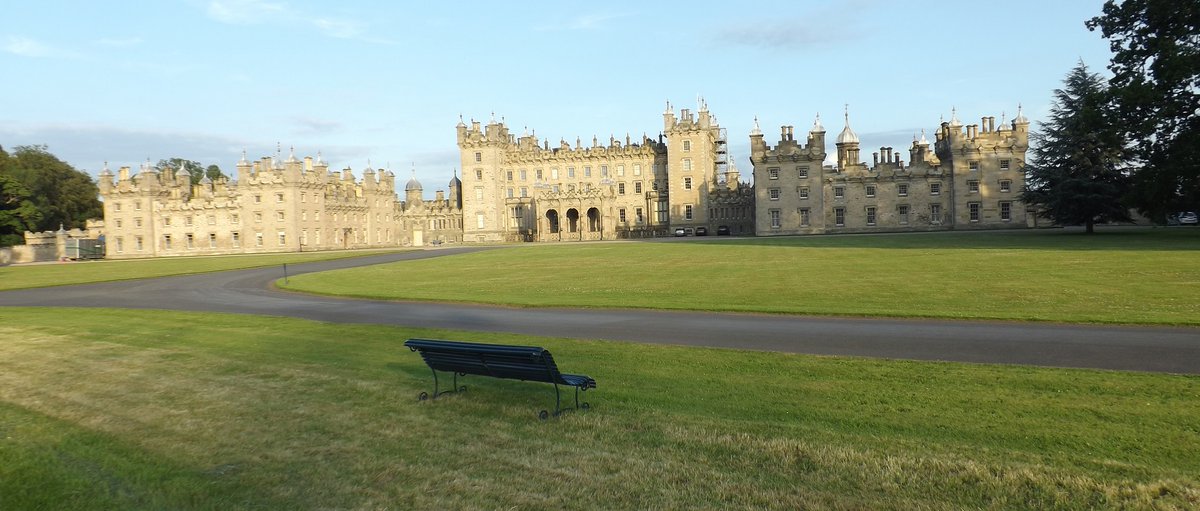 Floors Castle in southeast Scotland with 12 large images in walk round order - flickr.com/photos/1515244…