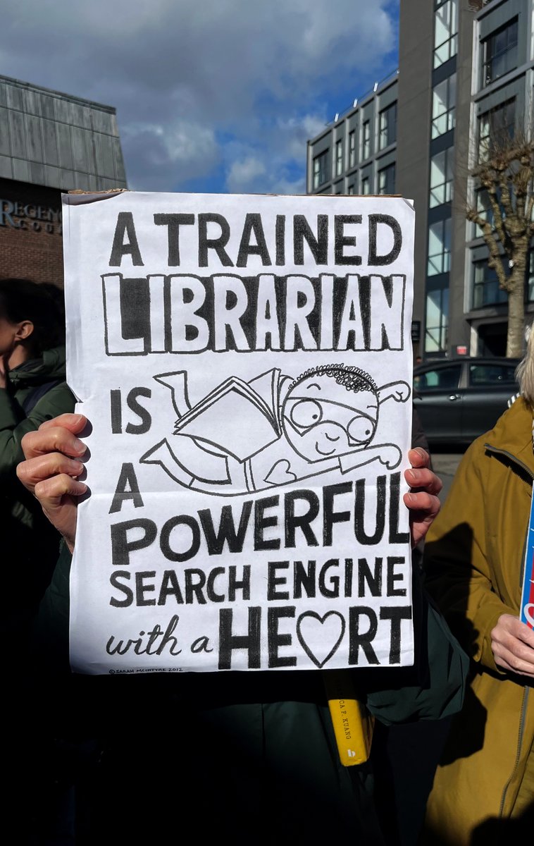 Saying it loud and clear at the Kings Heath Library read-in #SaveLibraries