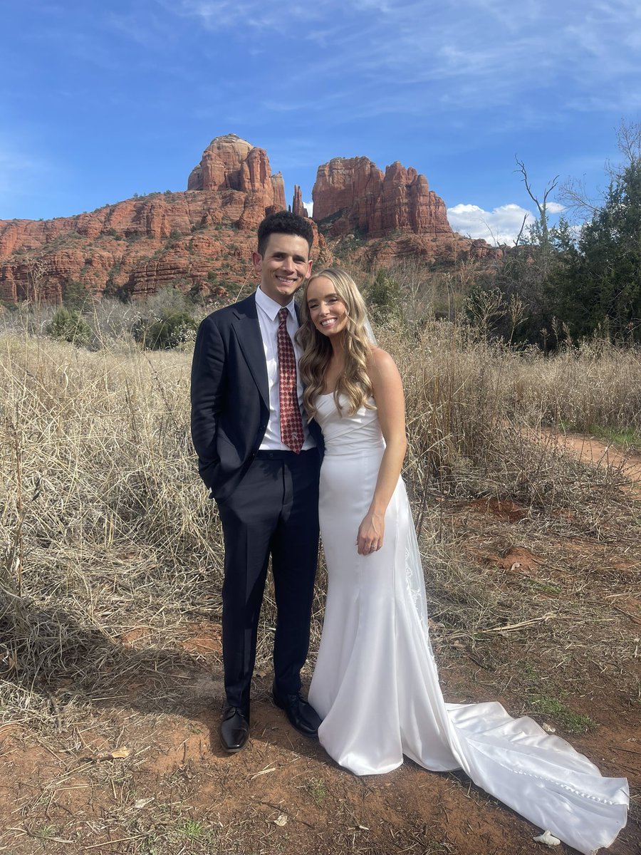 litwithprayer's tweet photo. The Bible says, He who finds a wife finds a good thing and obtains favor from the LORD. Keira you are not just a good thing, you are one of a kind thing handpicked by God for me. And because of that God has blessed us with a one of kind of love. The kind of love you get one shot at and where taking our shot at that love today ❤️🙏