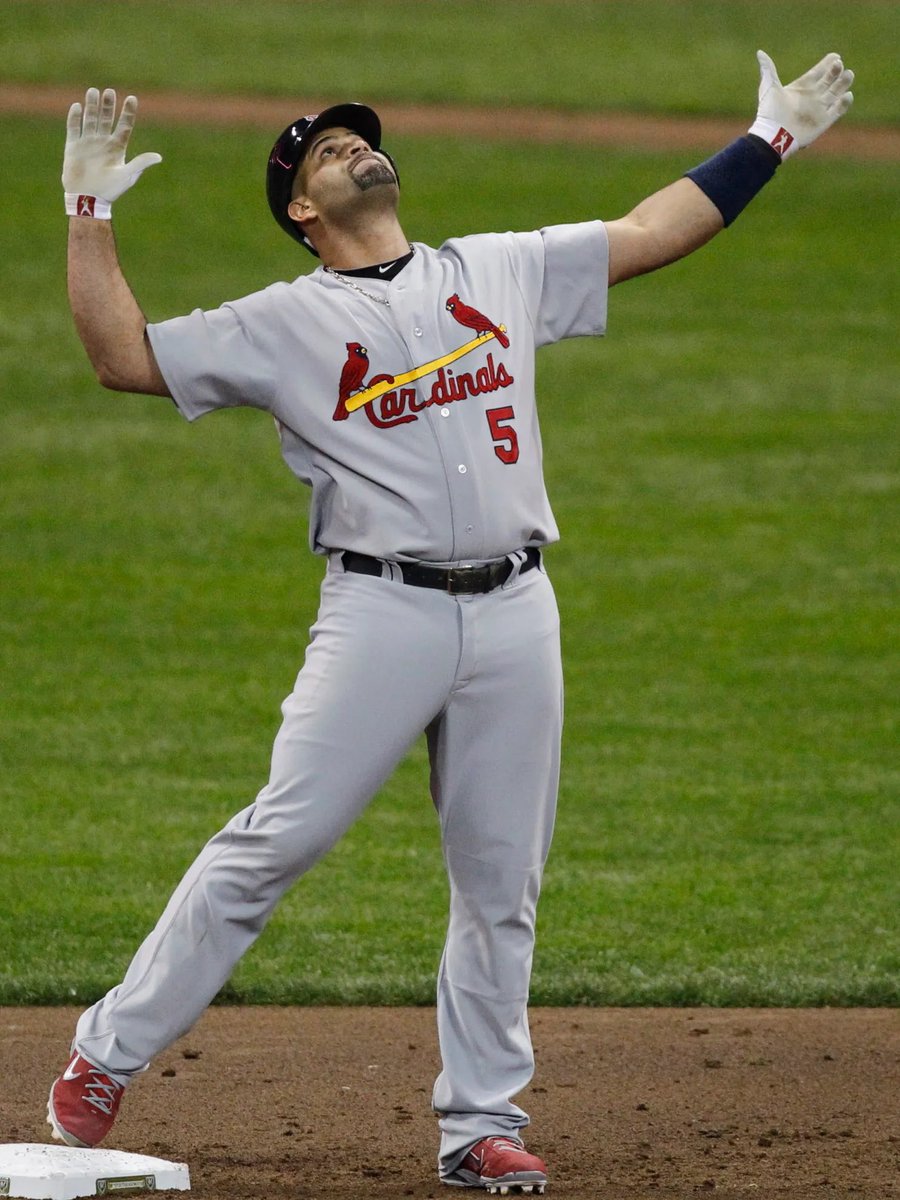theredbird_way's tweet image. 5 days until #OpeningDay 

Who will lead the #STLCards in home runs?