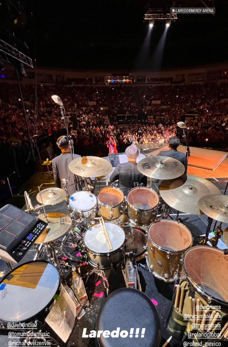 #Laredo #GloriaTrevi ✨