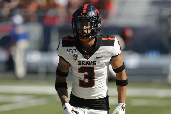 #AGTG after a great call with @Coach_Chance I am honored to say I have received an offer from Oregon State University! @BeaverFootball @trevon_bradford @_groundzer0 @ArmondSr @Prep_Football @PRZ_CoachSilva @CoachJustin10 #fprecruits