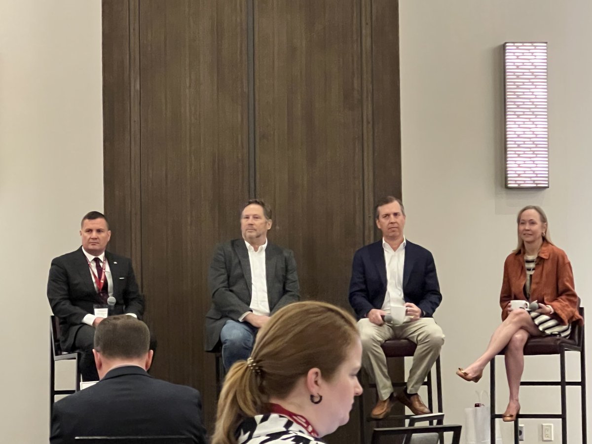 Many thanks to our ⁦@SupremeCourt_TX⁩ panel at the 25th annual ⁦@tabalaw⁩ conference. We were thrilled to have ⁦@JeffBoydTX⁩, ⁦@courthouse_mom⁩, and Justice Jimmy Blacklock speak with moderator Judge Mark Pittman.