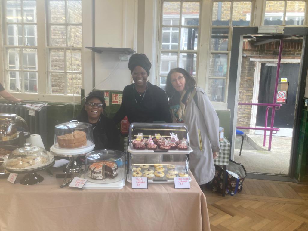 NeilCoates4's tweet image. Adult Community Learning @LSEColleges @Royal_Greenwich Spring Fair today as always an amazing turn out and loads of high quality items on display and for sale. It is so good to see #ACL students have this platform to show their talents   @mrankin123 @mlo_lo