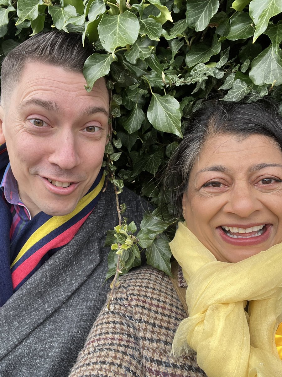 Great to be out campaigning with @MsAlliance this afternoon even through the complete range of British weather from bright sunshine to hailstones and a nice hedge  that came to our rescue! @bexleylibdem @BromleyLibDems #GLA #Mayoral @robblackie @HinaBokhariLD @IrinavonWiese