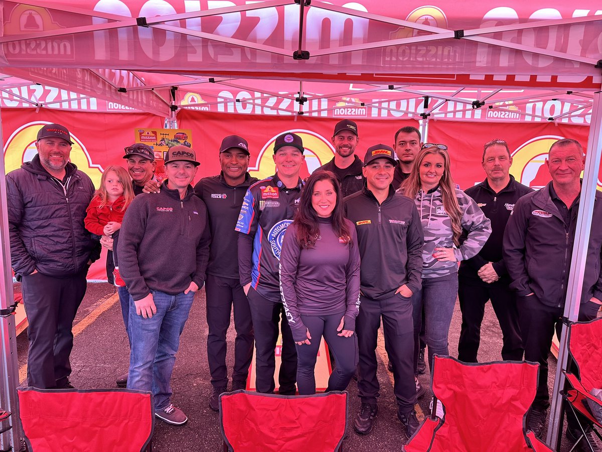 How fitting that it’s #NationalChipandDipDay, coinciding with the kickoff of the first @MissionFoodsUS @NHRA #2Fast2Tasty Challenge of the year! Join us in wishing these NITRO Funny Car, Top Fuel Dragster, and Pro Stock Car Teams the best of luck! #WinterNats 🙌