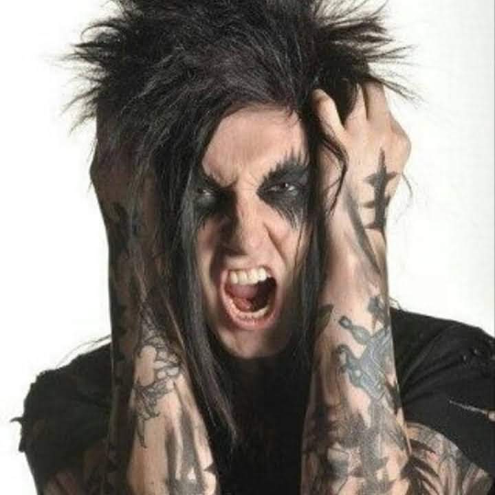 Felicitypurdy_'s tweet photo. That definitely would be felicity purdy when she get mad and angry
#jakebvb #jakepitts #jakepittsbvb #blackveilbrides https://t.co/4snTMQn9qp