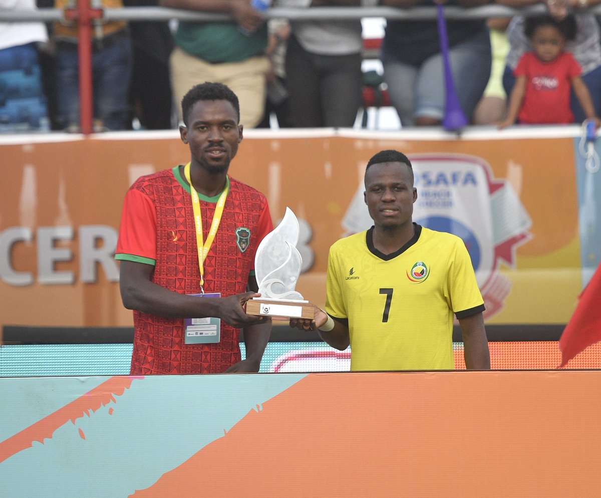 COSAFA BEACH SOCCER CHAMPIONSHIP AWARDS Tied Golden Boot : Antonio Jose Pedro Namape Jr Mozambique 🇲🇿 and Isaac Kajam 🇲🇼 Malawi #CBSC2023 #Durban #Hollywoodbets #COSAFA