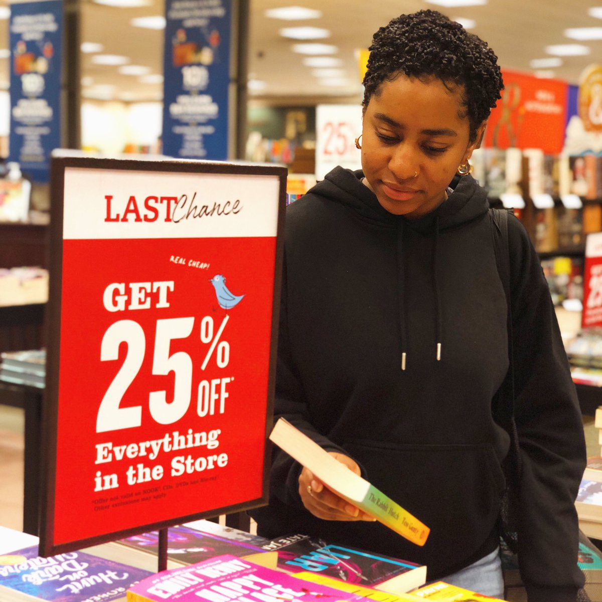 BNMorrowGA's tweet photo. It’s a great weekend to shop our 25% off sale! Save 25% off most books, gifts, toys and more! 

Vinyl, LEGO, cafe consumables, record players, and nook are not included. Other exclusions apply; see a bookseller for details. This location only. https://t.co/15eSxRdBZ5