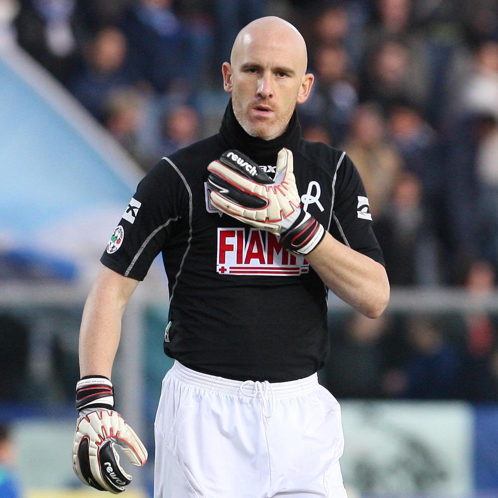 Mattia Fortin, portiere di proprietà Padova ora in prestito al Legnago Salus, è figlio di Marco, ex portiere di Siena, Cagliari e Vicenza