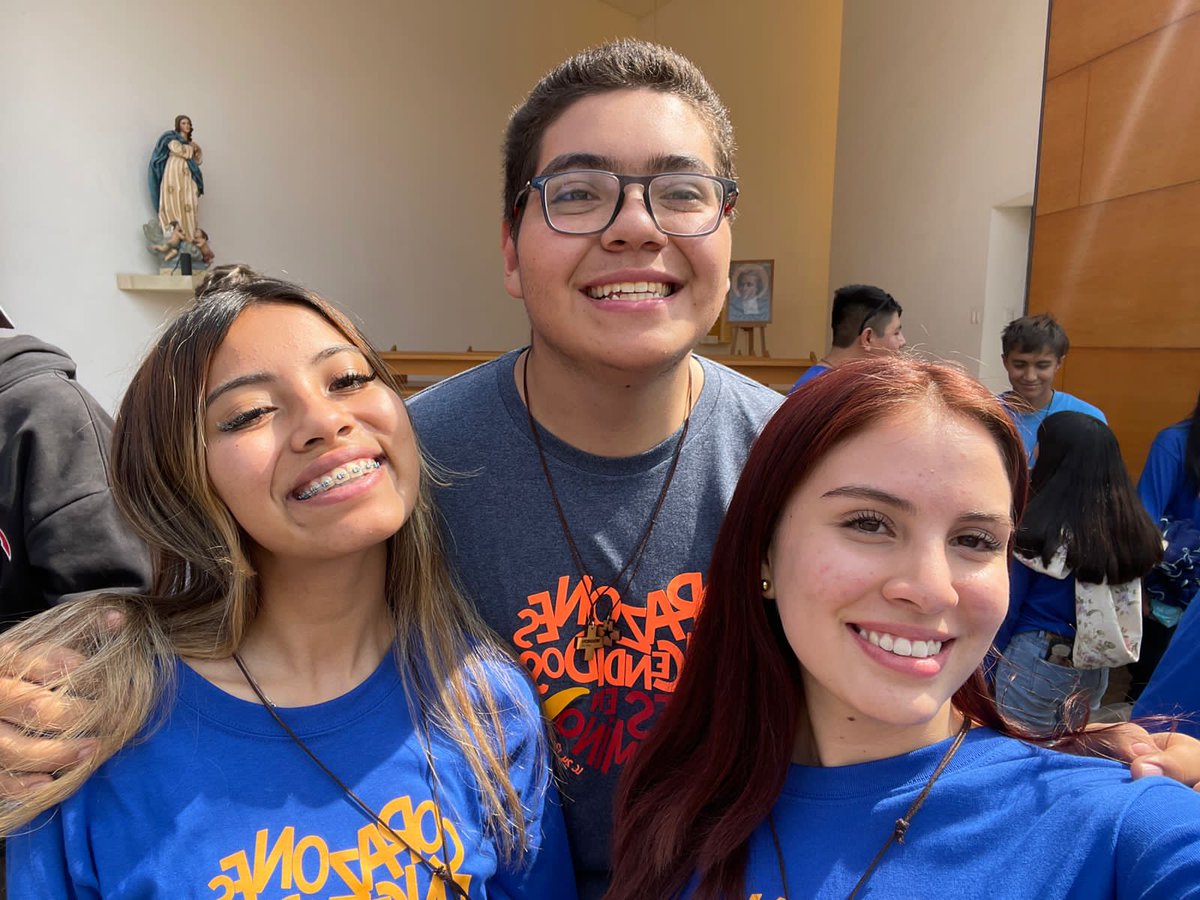 TClaudio21's tweet photo. Nos vamos de misiones con la gente que más quiero:) https://t.co/Sk5WI3oflo