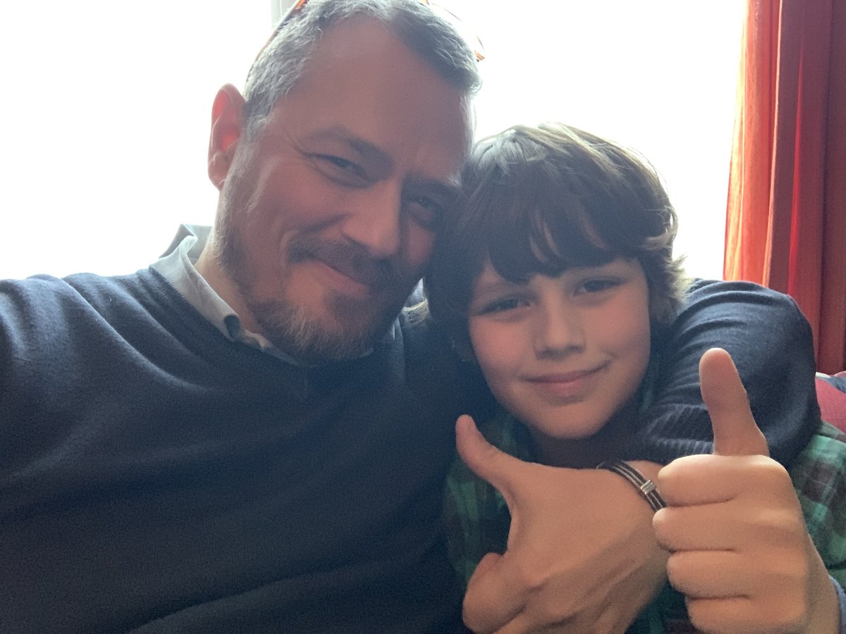 Fierté toute paternelle : Flavien élu au conseil municipal de #Cuincy 48,9% des voix au scrutin, après une campagne comme un grand, à montrer son affiche et exposer ses idées aux autres enfants. Fier qu’il ait surmonté sa timidité et ses appréhensions pour se dépasser. 🤗