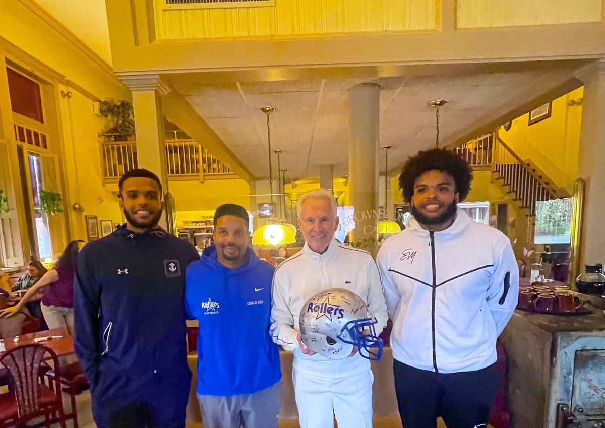 Andrew Erby (@andrewerby) on Twitter photo "Just had a fantastic conversation with former Steel-High and Virginia U alumni and former NFL player Dave Sullivan. His insights were truly valuable and inspiring. #SteelHigh #VirginiaU #NFLAlumni" #ForTheRoom 🏈 "Just had a fantastic conversation with former Steel-High and Virginia U alumni and former NFL player Dave Sullivan. His insights were truly valuable and inspiring. #SteelHigh #VirginiaU #NFLAlumni" #ForTheRoom 🏈