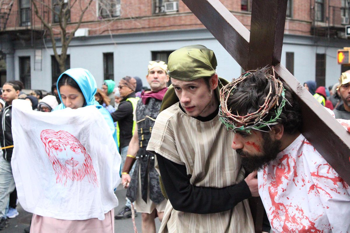 Holy Week of the Passion of our Lord is starting! Encouraging every one to join celebrations. Come on Good Friday to the church of St Elizabeth in #WashingtonHeights for our liturgy at 3p & street Via Crucis 5p. Happy Holy Week!