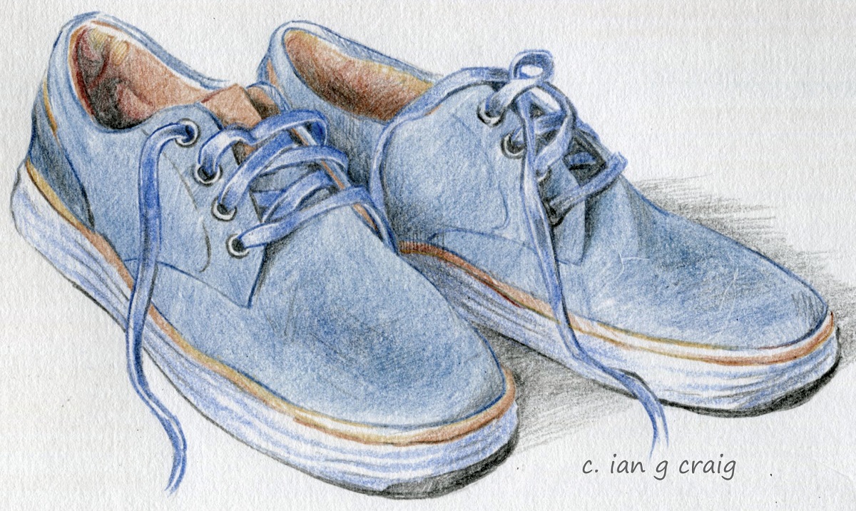 #SketchBook #DearDiary: My new shoes arrived today, and a right pair of bobby dazzlers they are too. I can wear them when I go incognito. No-one will recognise me if my shoes aren’t brown.