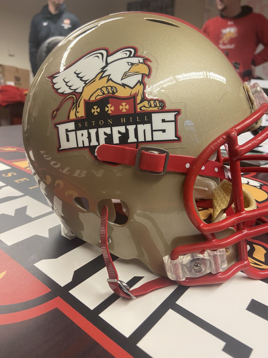 Thank you <a href="/SHU_FBALL/">Seton Hill University Football</a> for the opportunity to tour the campus and watch the practice. I love the energy from all the players and coach’s it’s a great atmosphere and experience. Thankful for the coaches <a href="/CoachDay_/">Daniel Day</a>  @CoachJColemanFB <a href="/JonahVSpencer/">Jonah Spencer</a>  for the love and opportunity.