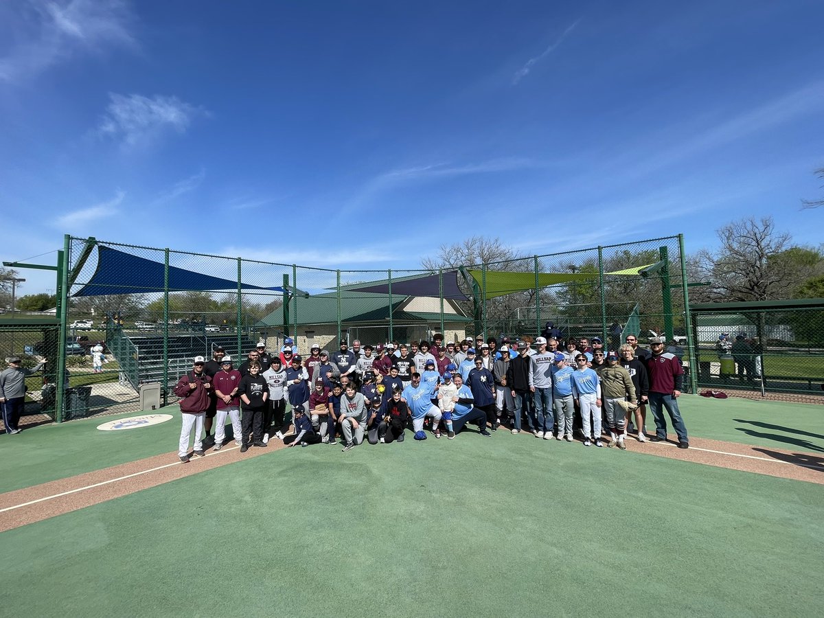 CoachJohnson61's tweet photo. Millsap men’s athletics had the privilege of serving at Miracle League Baseball this morning! What a tremendous blessing. Praise God!! https://t.co/9PZYXPj8cO