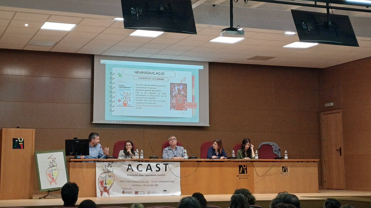 Cristina Álvarez Villanueva tweet media