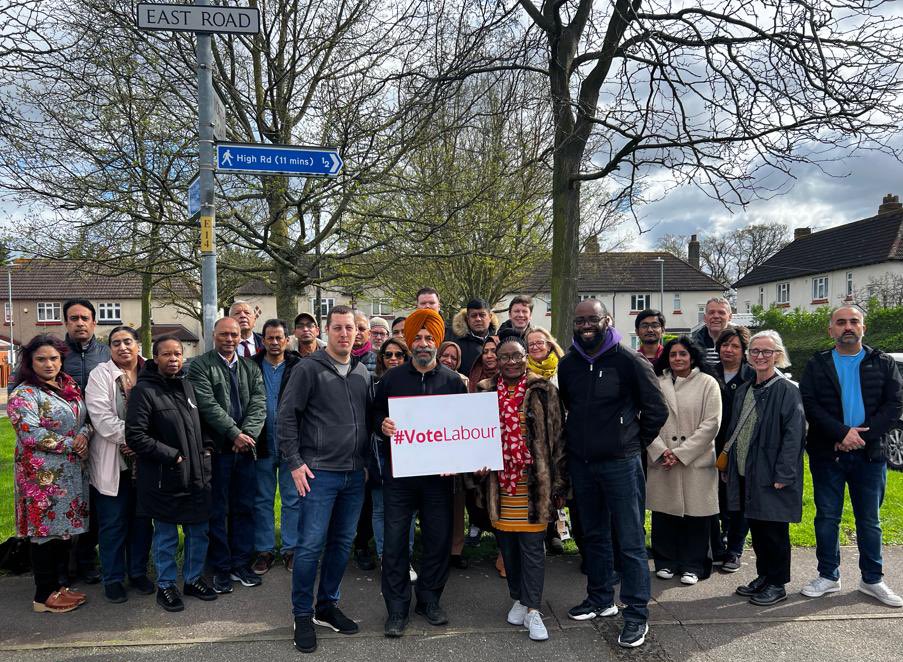 Huge thanks to everyone who joined us knocking on doors across Ilford South today. Great response on the doorstep and one clear message from voters - the country can’t afford the Tories, we need a #GeneralElection & a @UKLabour Government.