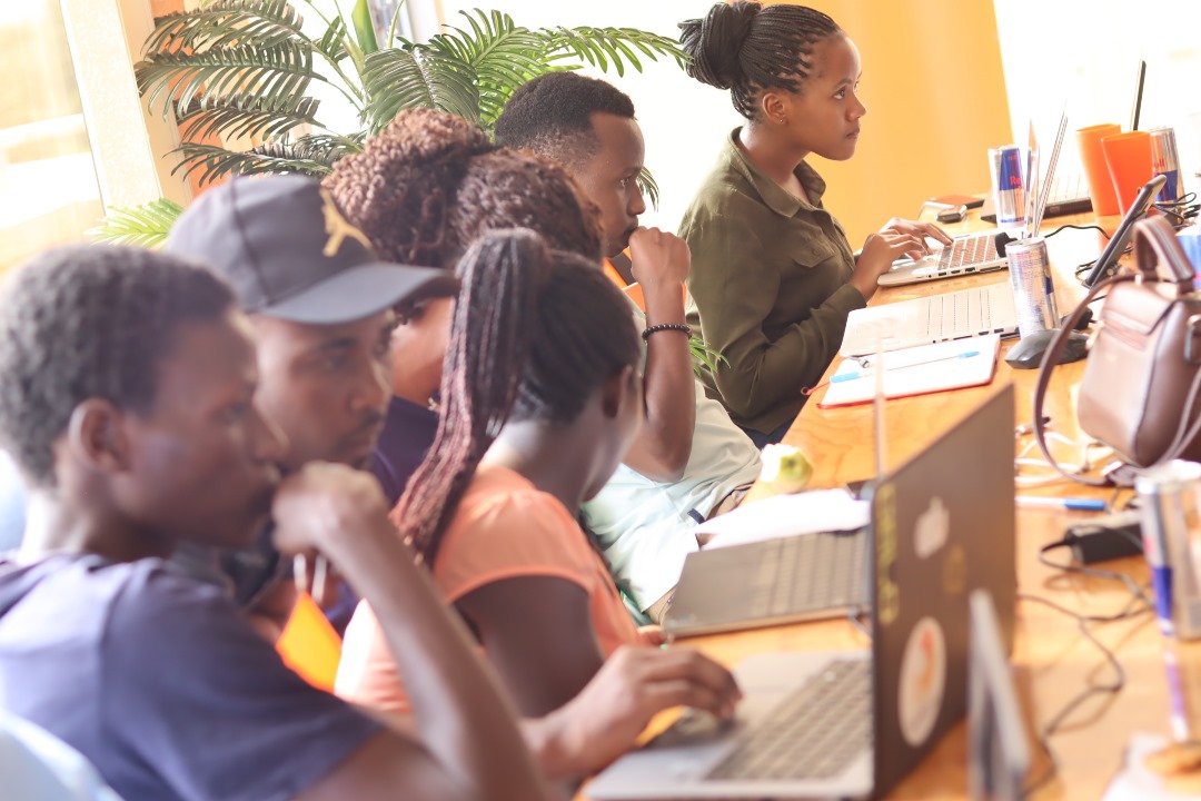 JohnsonMakmot's tweet photo. @Africastalking @ATCommunityKla #WeLoveNerds
#InsureTechHack
#BuildWithAT Brains got cracked🚨🚨🚨😤 beast mode https://t.co/Q7MQBnqsAz
