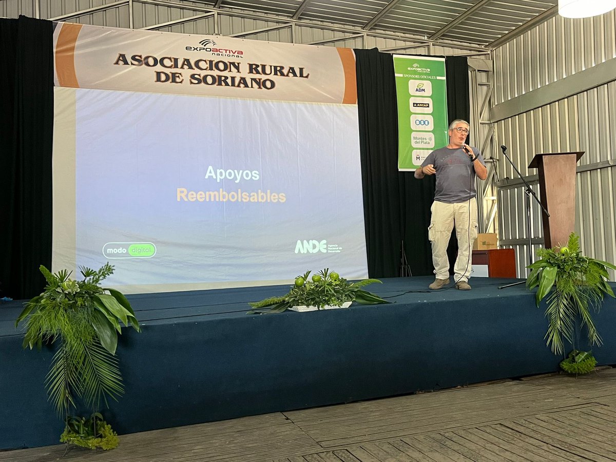 ANDEUruguay's tweet image. ¡Ahora! 🔈

▶️ En el cierre de la    @Expoactiva presentaremos los diferentes instrumentos de nuestro programa #ModoDigital para impulsar la transformación de empresas 📲🌐