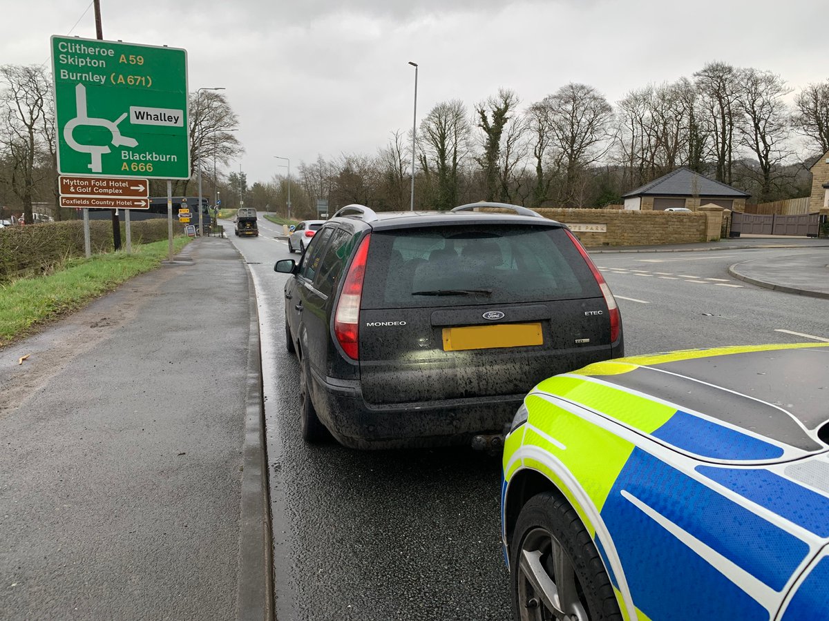 This car was seen on A59 near to Clitheroe having been identified as a potential cloned vehicle. 

Pursuit mitigation tactics implemented to prevent driver making off. 

Vehicle confirmed as a clone. No MOT, insurance or tax. Driver reported and car seized #Team4RPU #ForceOps