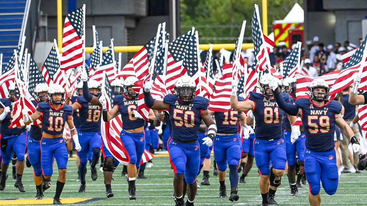 After a great conversation with @PJVolker I am honored to say I have received my first Division 1 offer from The United States Naval Academy!! #GoNavy @JMacDonald_Navy @NavyFB @_CoachNew @CoachWimberly @CoAcHKeLZZz3 @daniels_tank @CoachSpence33