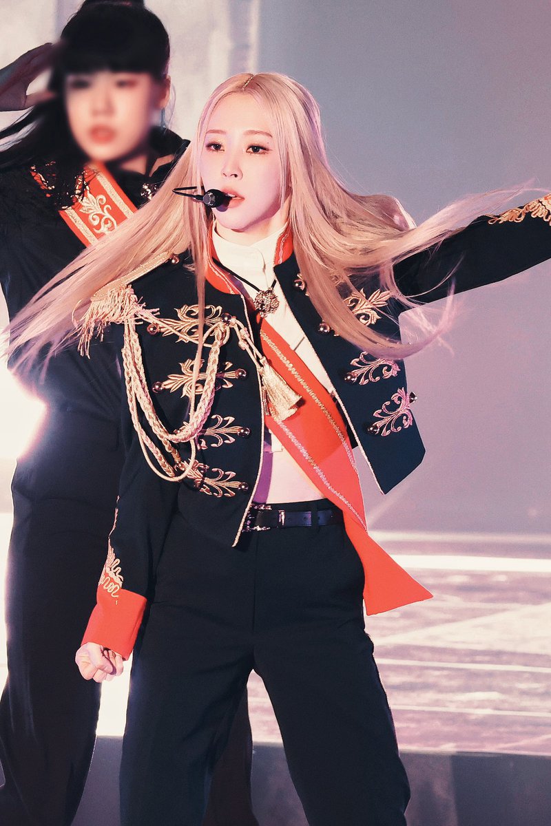 Linkuffe tweet media