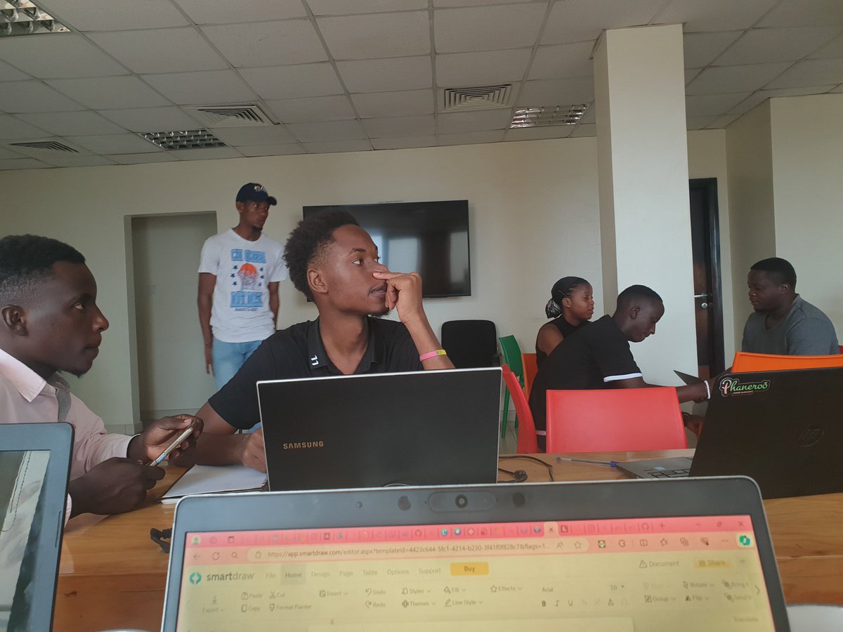 VisionTey's tweet photo. MIASoft under #BuildWithAT,  addressing key issues in health insurance enrollment, insurance accessibility, claim delays, complexity, and fraud. #InsureTechHack   
@ATCommunityKla  @Africastalking https://t.co/Xa1LxrdNoq