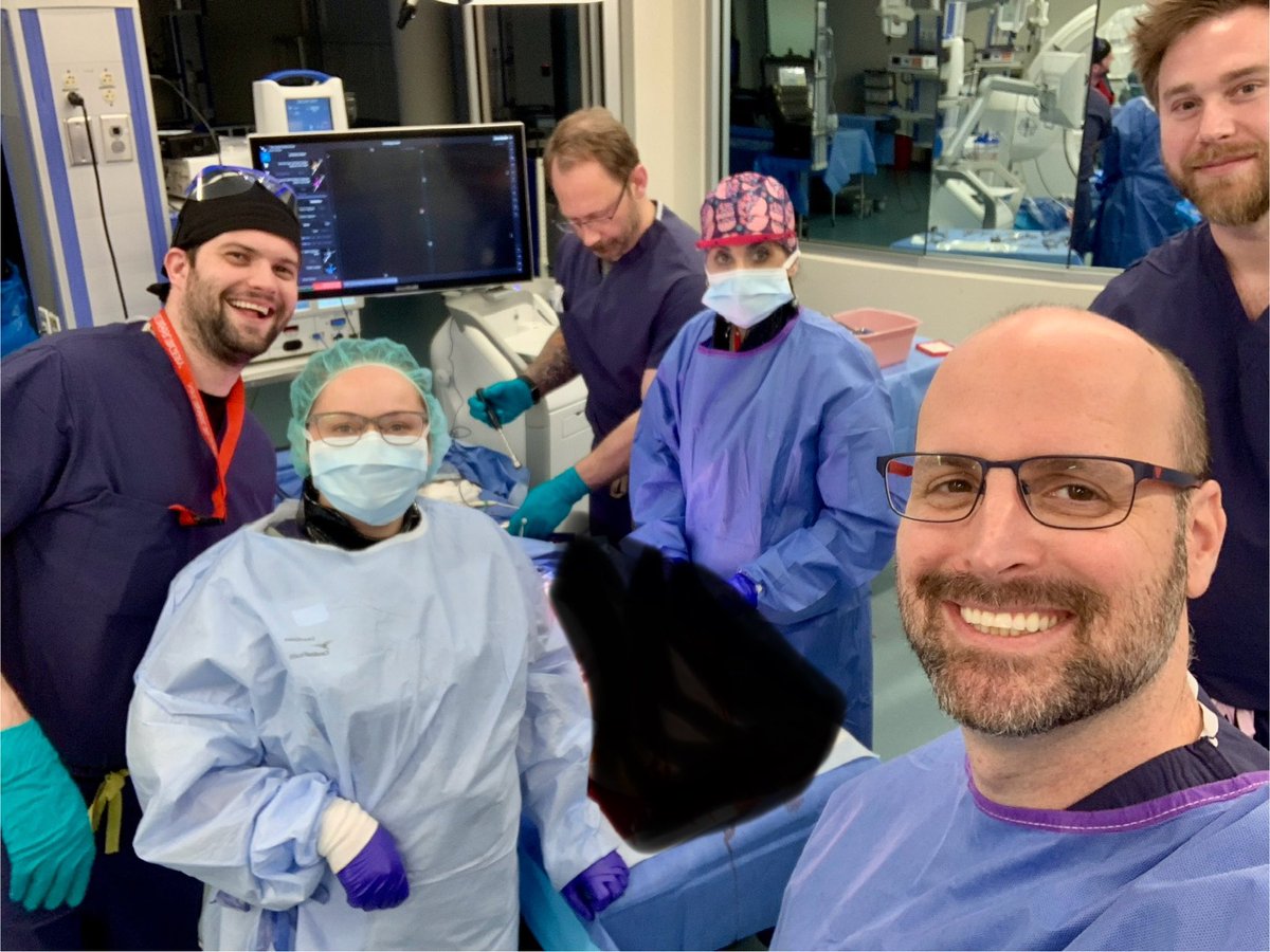 First in the country cadaver carbon fiber instrumentation lab for our amazing residents at @UNMC_NeuroSurg @UNMC_iEXCEL 
It lateral approaches to the spine including thoracic discectomy/ corpectomy and MIS posterior approaches to the spine comparing titanium and carbon fiber.