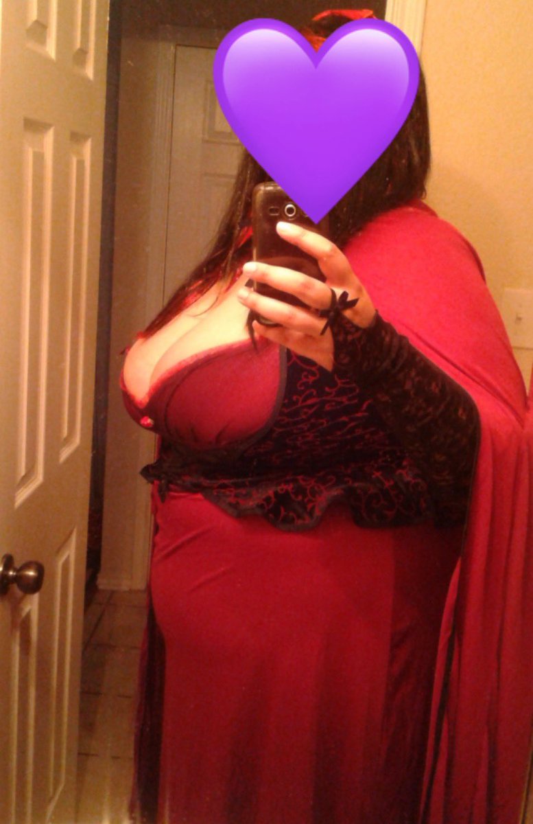 Tigra Valentine 💜🦇 tweet media