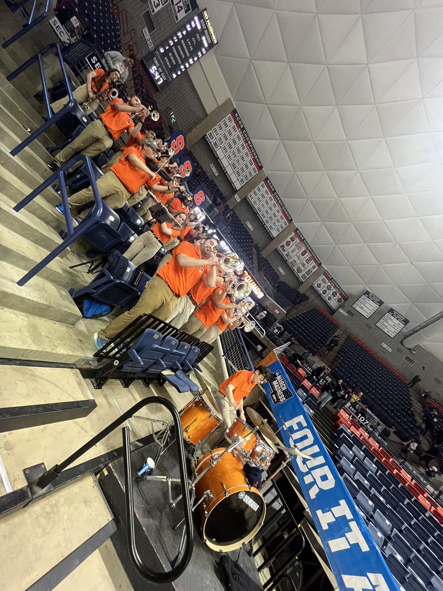 CuseBands's tweet photo. #Sitrus
#NCAATournament https://t.co/grffMoSpLk