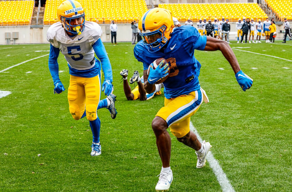 Saturday at the Stadium 🤩

#H2P » #WeNotMe