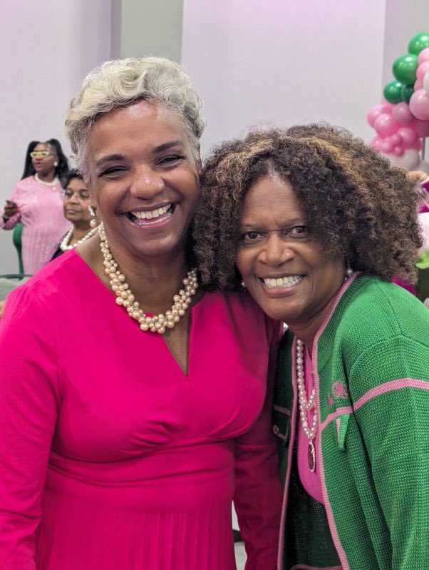 Theresa Counts-Davis tweet media