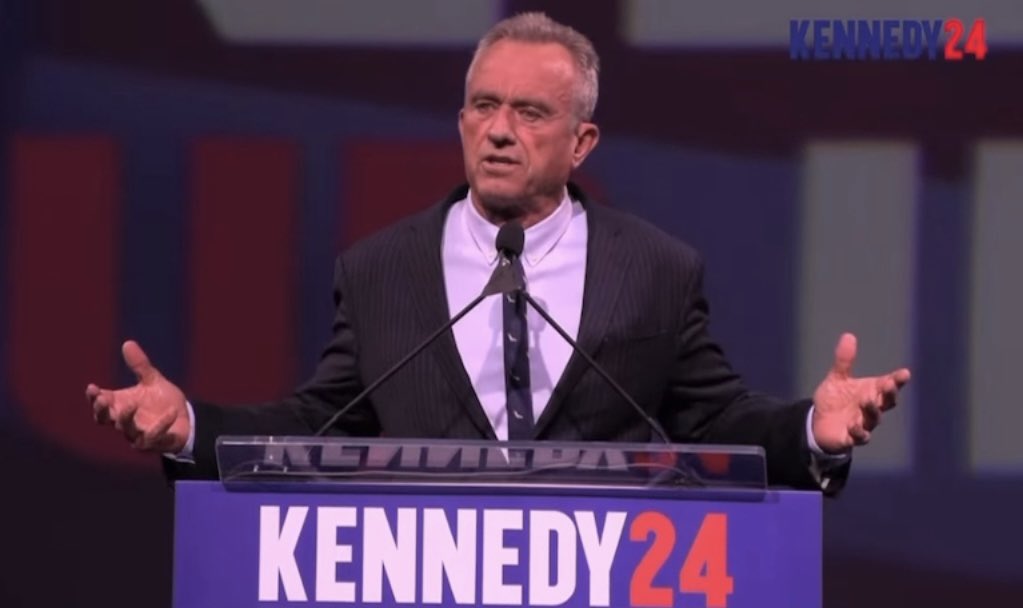 Holden_Culotta's tweet image. The Hill opinion: Democrats fear that RFK’s movement is “taking root far off the radar screens of a mainstream media that refuses to cover him” 🔥

“Kennedy [has] engaged in a powerful ‘get out the message’ guerrilla warfare media campaign by appearing on many of the most popular…