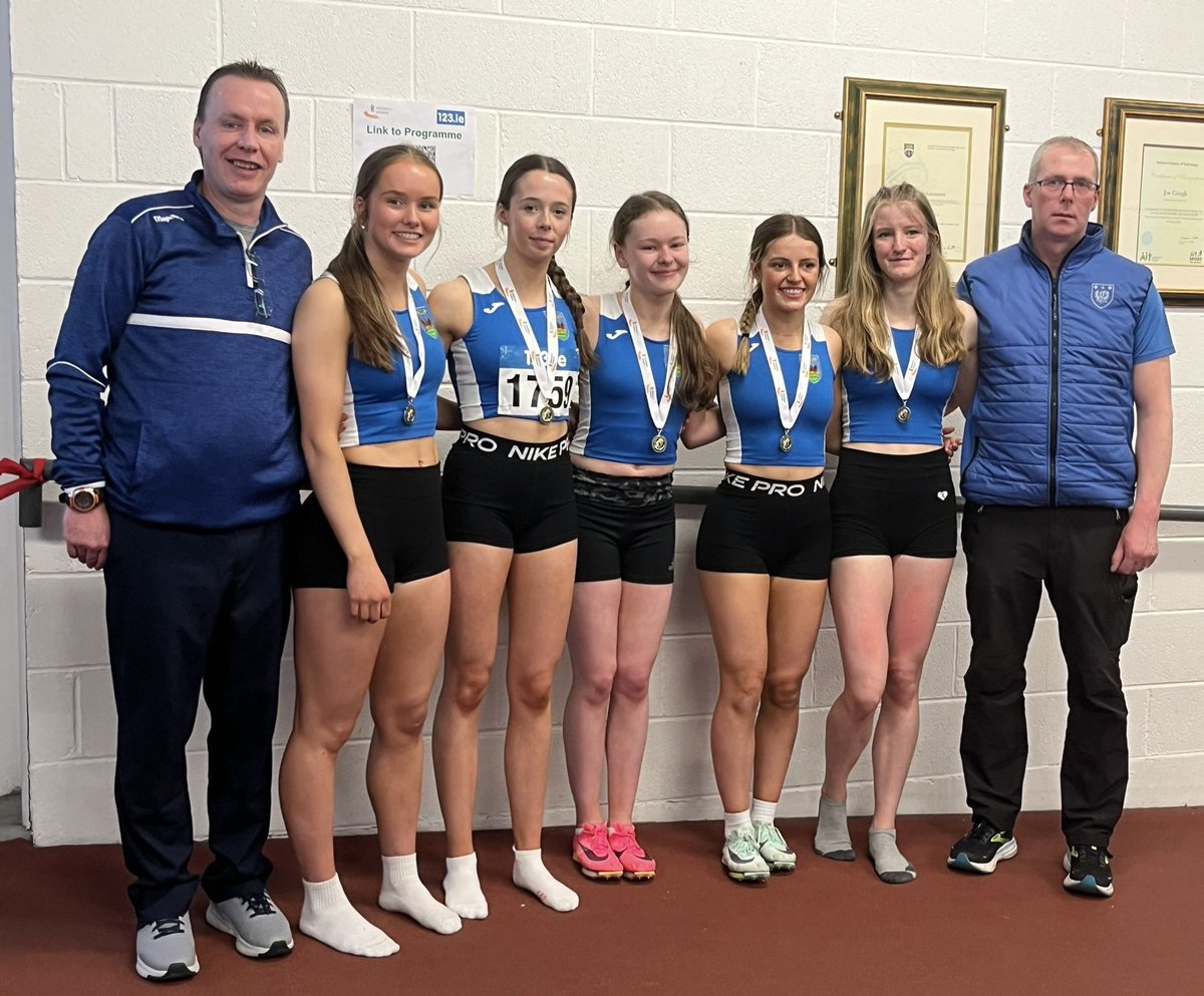 Coaching these TMH U18 girls with Ray the last 3 years. All paying off with the Leinster 4x100 title &amp; CBP in 23, onto the nationals but a tiny error in the final took us out of contention. All learned,took it on the chin &amp; bounced back to take the All
Ire Indoor 4x200title today