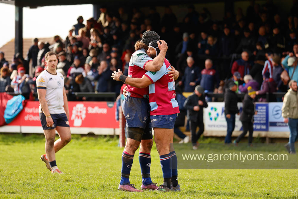 At the top of #Nat2N @RotherhamRugby edge @LeedsTykes, as Leeds hopes of an unbeaten season end (32 v 26). Some match images (garethlyons.com/Rugby-Union/20…) @TalkRugbyUnion, @TheRugbyPaper, @YorkshireRugby, @yorkshire_rfu, @Natleague_rugby #Rugby #rugbyunion