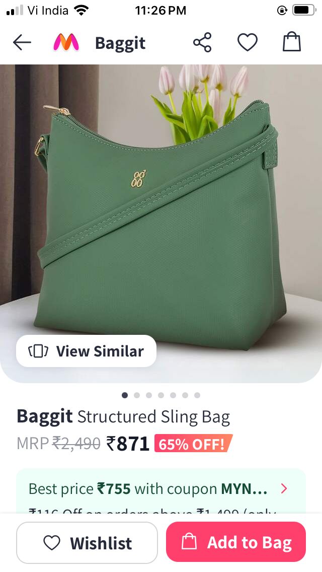 Shruzz2's tweet photo. @myntra @myntra  What I ordered 😂😂😂
Vs. What I got. This how you provide service I ordered a green sling bag and not a navy blue sling do you understand the difference. Please replace my item or refund it. As it is not what I opted to order and that's unfair @jagograhakjago https://t.co/3pSgPTWsrU