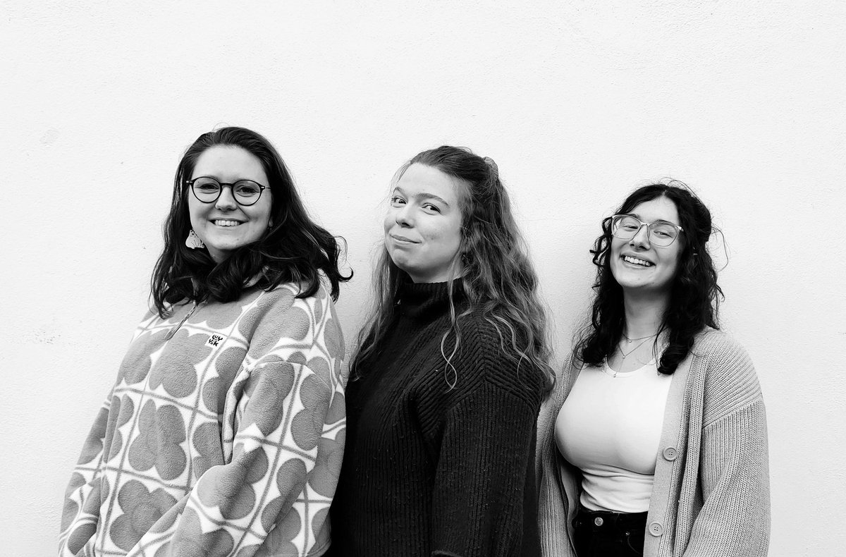 gaiasingers's tweet photo. Hi peeps! We’re Gaia, a new vocal trio based in London. We’ve got some exciting things coming up so follow to stay tuned 👀👀 (to A=440Hz) https://t.co/DQcgnbW65V