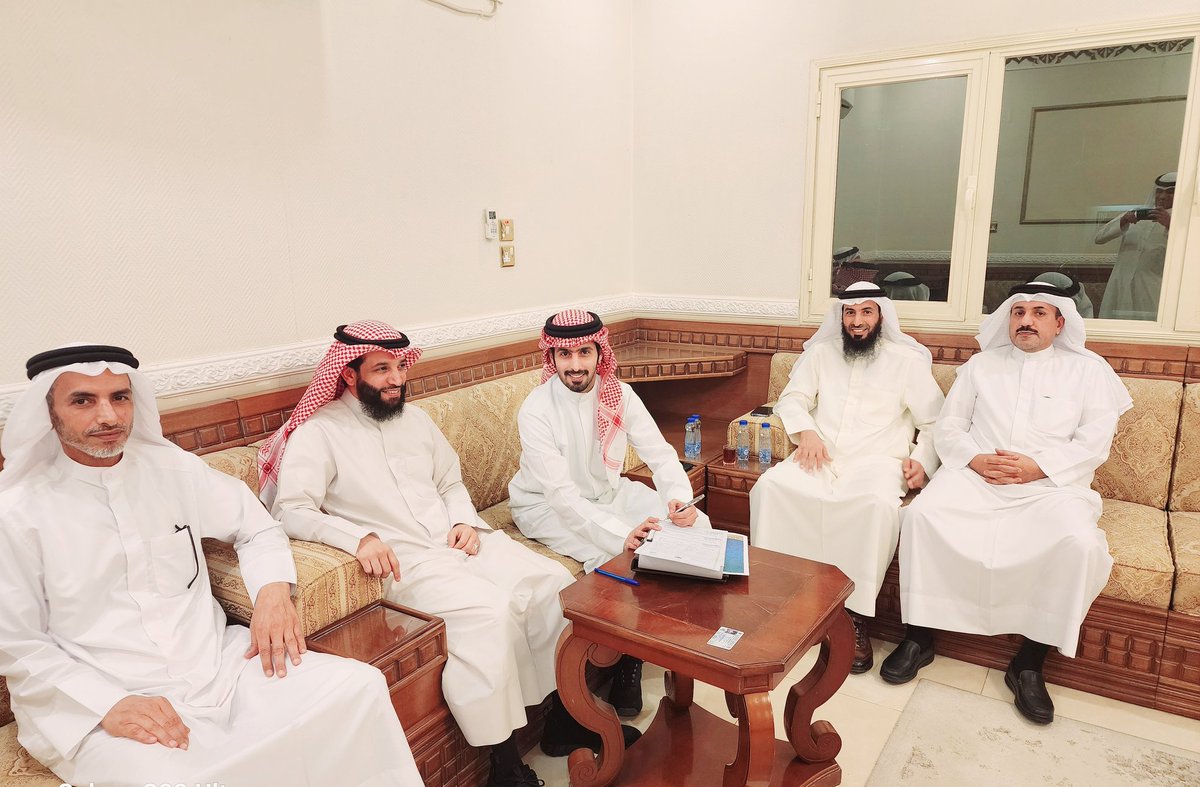 b0fhad's tweet photo. تم عقد قِران ابن الغالي @a_albdayeh

حمد أحمد حمد البديّح السهلي

بارك الله لك وبارك عليك وجمع بينكما في خير وسعادة https://t.co/bSDUL8iX2y