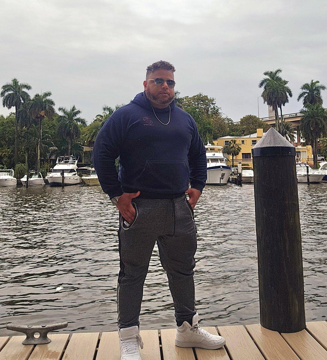 Minutes before back flipping into the #MiamiRiver and catching a fish with my bare hands. #Miami #MiamiDadeCounty #Allapattah