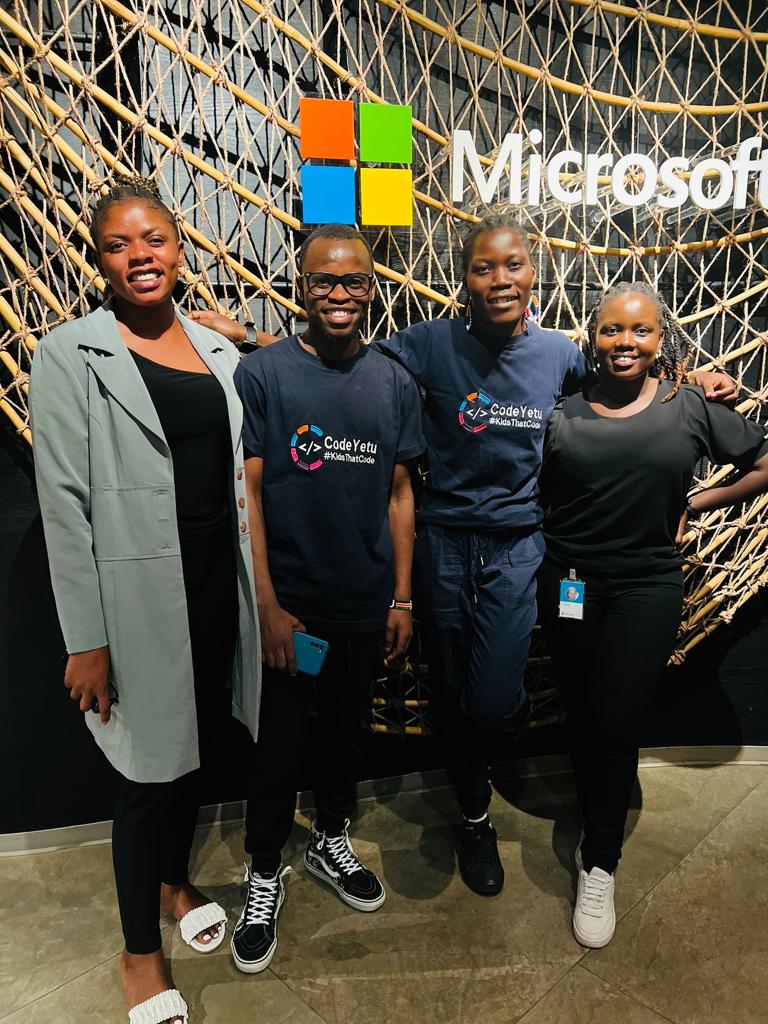 #VolunteerWork Sartudays...
I volunteer at Code Yetu  #Kidsthatcode, a community based organisation, we teach kids from various children's homes in Kenya how to code. Today, we had a chance to hold a coding event for the kids @MicrosoftADC. Cheers to this team🎊.