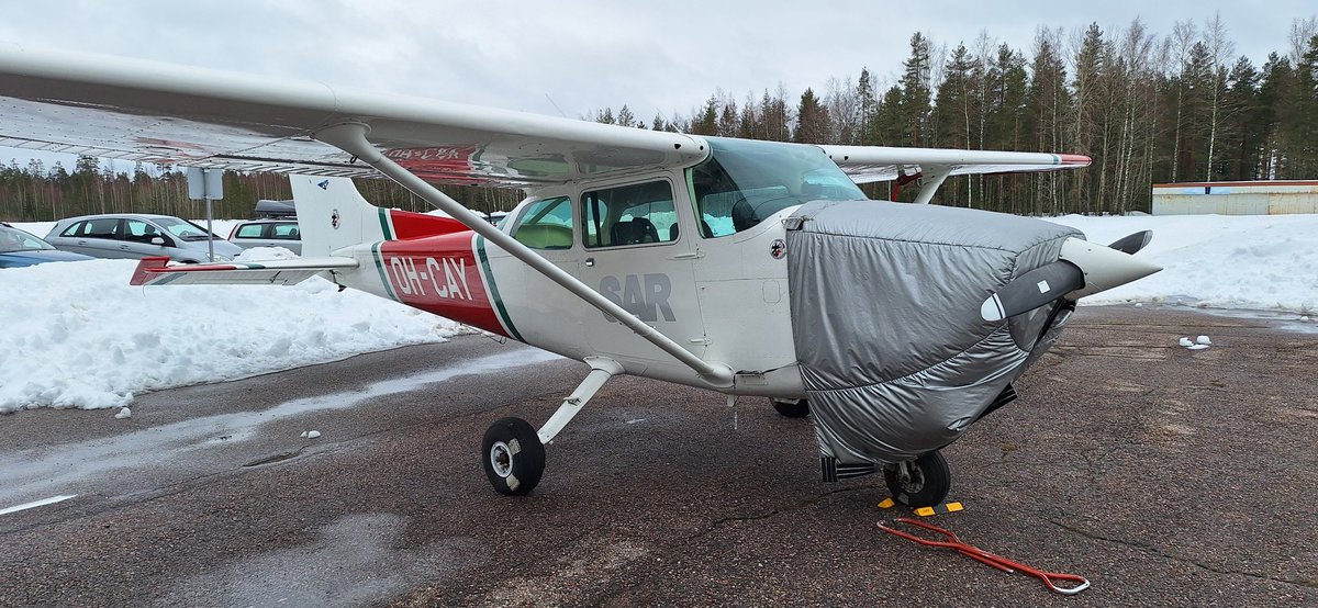 TLaitinen1's tweet photo. Palolentokausi lähestyy ja piti tänään käydä muistelemassa miten se taas menikään. https://t.co/8rFeaIVZoB