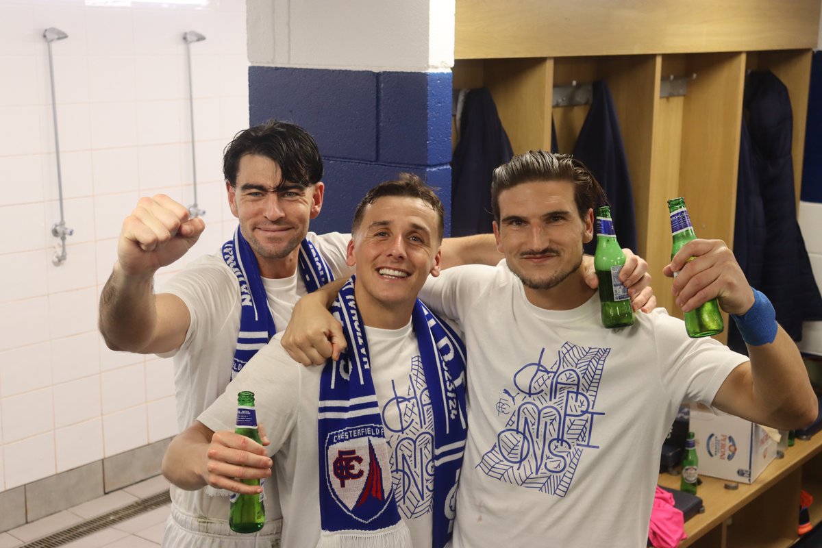 ChesterfieldFC's tweet photo. 😍

#Spireites https://t.co/MNzGc81x2z