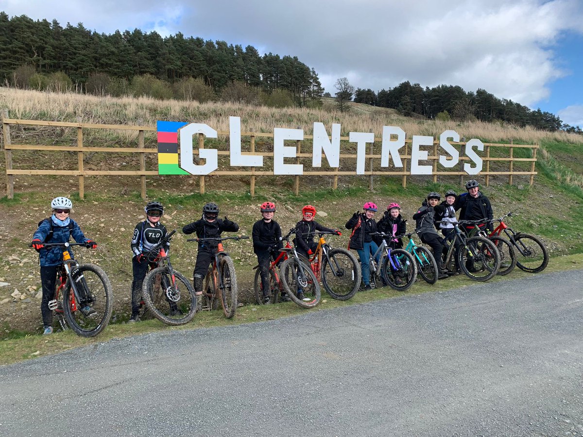 Another top day 🚵🏼‍♀️🚵🏻 at Glentress 👍👍 Too cold for any live updates unfortunately. 🥶🥶 Huge shout out to the S1’s who were excellent. 🙌🙌🙌 Let’s get another trip in after the Easter holidays.
