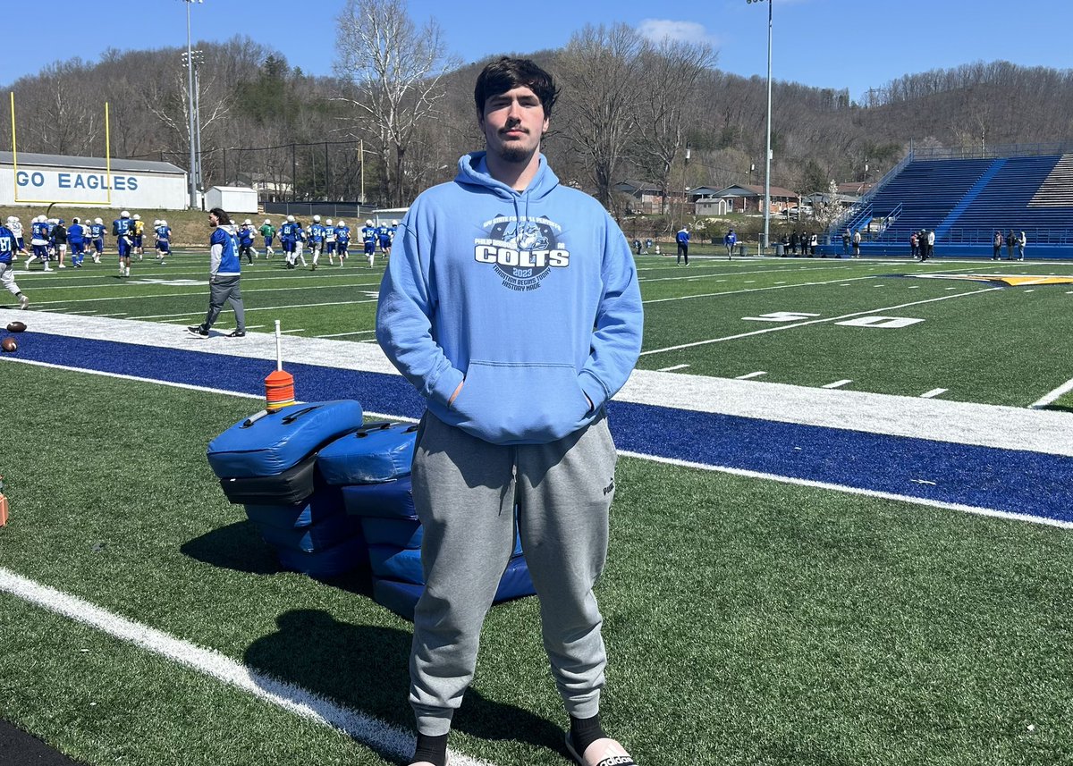 Had a great visit today with @drew_morral to @MSUEaglesFB Thanks @Coachweiss30 and @CoachEverhart for the invite! 🏈 Hope to be back!