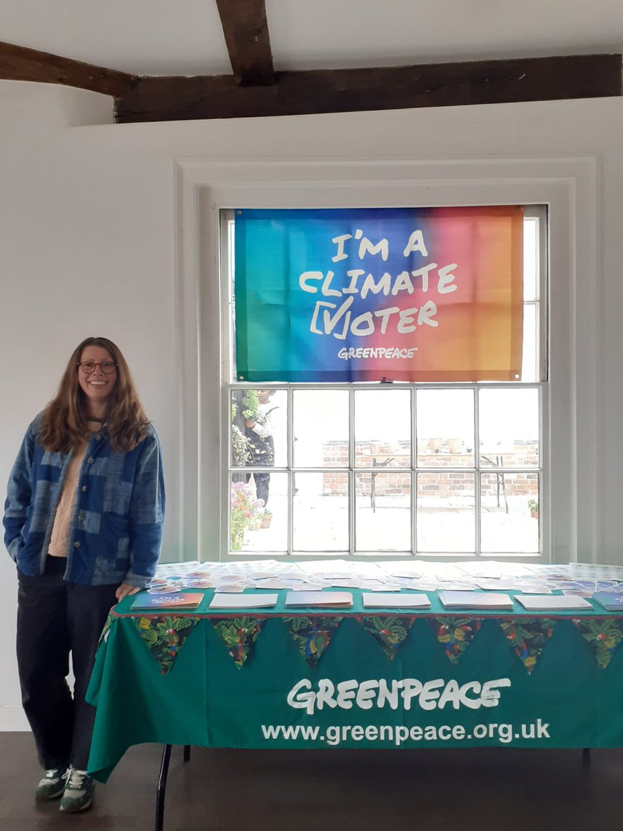 Did you see us at the #PeopleAndPlanetIpswich event today hosted by Deben Climate Centre? We were very excited to have a stall there and to hopefully gain some more #ClimateVoters! If you didn’t go today, make sure you get down to Ancient House in Ipswich to take part!