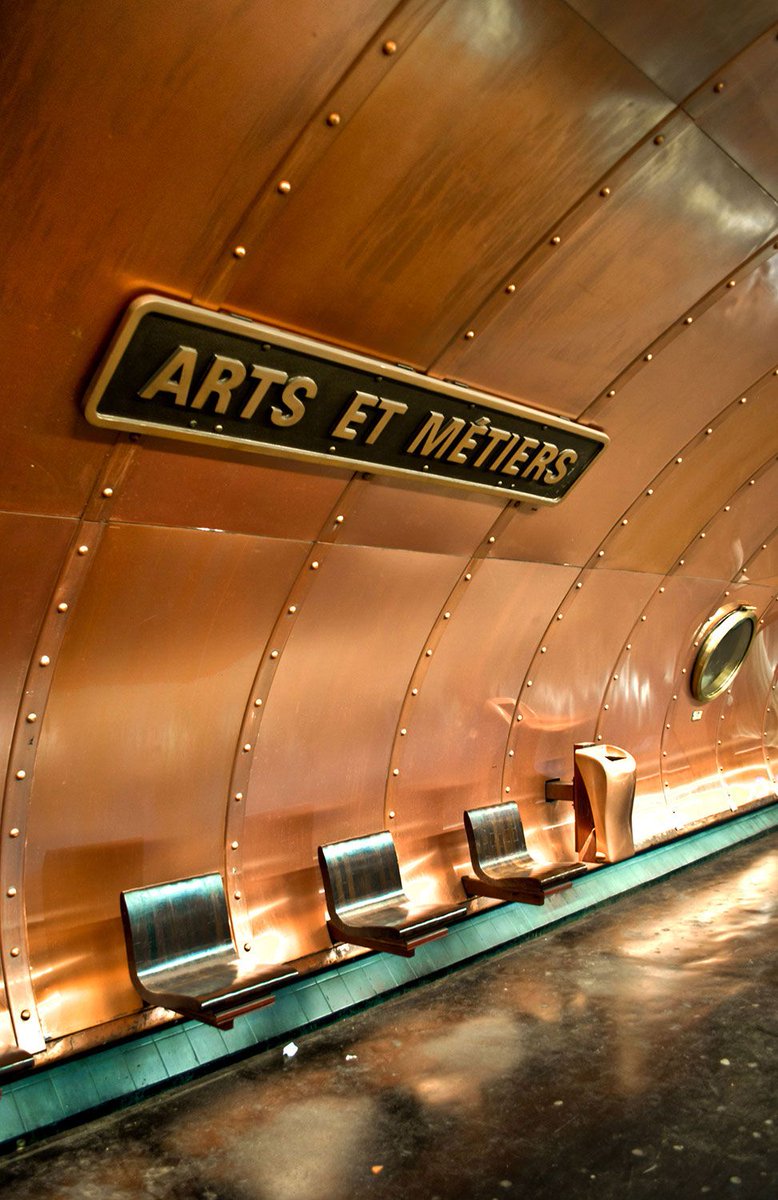 Last up in my tour of underground Paris is the weird and wonderful Arts et Métiers Metro – a steampunk-style subway station inspired by Jules' Verne's Nautilus submarine. You can find out how and why it was built here: buff.ly/4ceXS0C