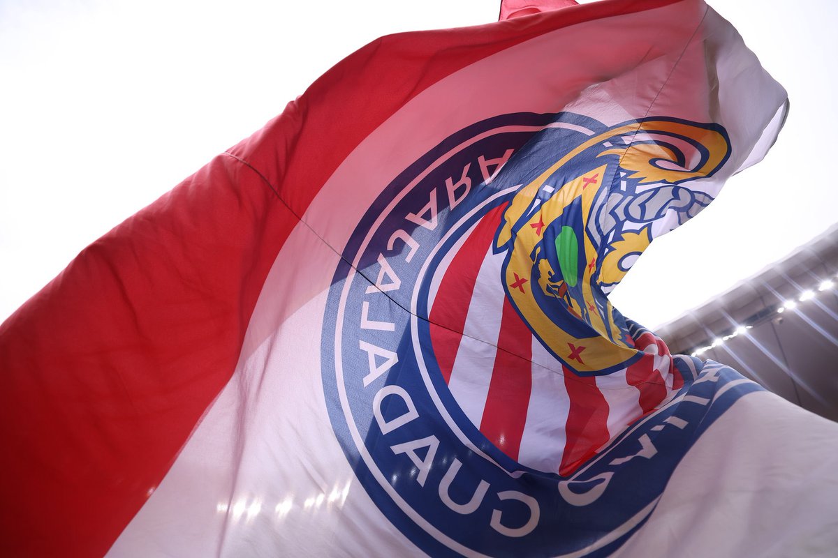 No solo eres un equipo <a href="/Chivas/">CHIVAS</a>, eres el alma de México y el Orgullo de la nación.

#SomosChivas